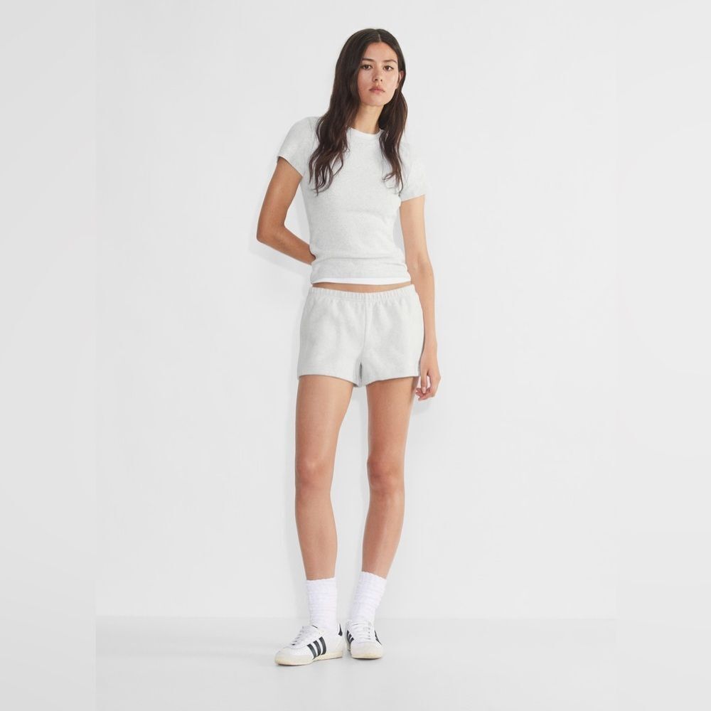 Aritzia | boyfriend tan Women's Shorts